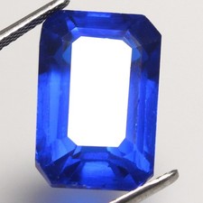 Pietra preziosa smeraldo