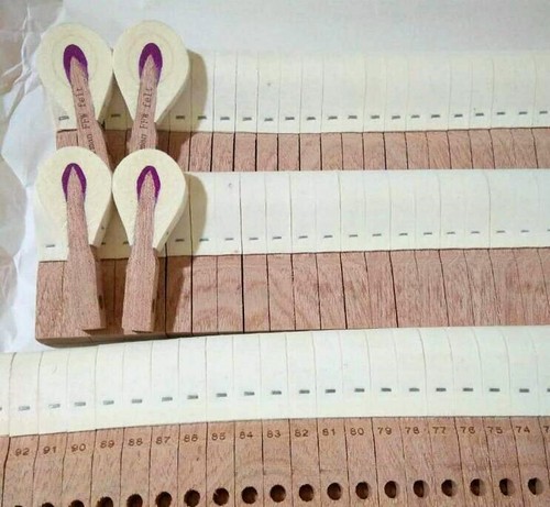 Martello pianoforte verticale