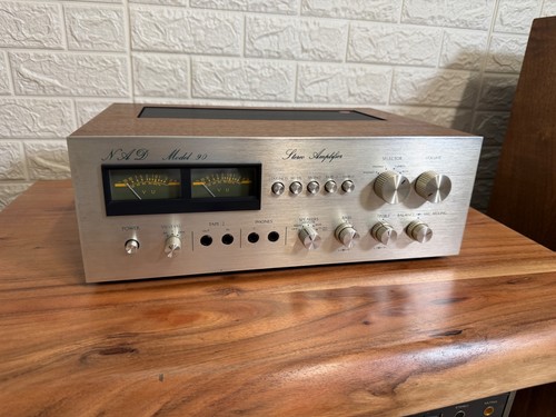 Nad model amplificatore - 90,