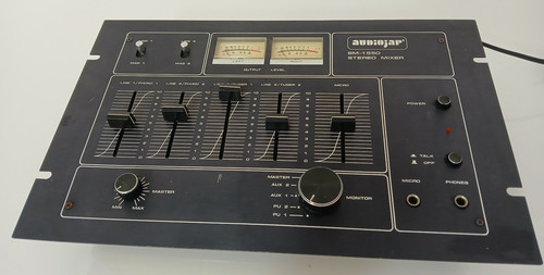Stereo audio mixer audiojap - stereo,