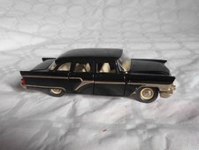 Limousine russa Yanka TA3-13