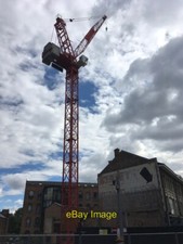 Photo 6x4 Crane on the site of