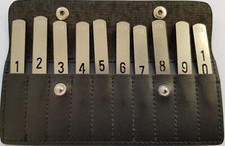 Game Day Shotgun Shooting 10 Peg Numero Individuatore Posizione in Portafoglio Pelle Nera