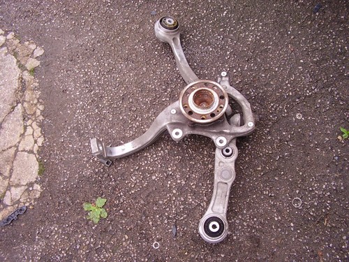 Mercedes class w205 hub - mercedes,