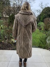 Lussuoso Cappotto in Camoscio