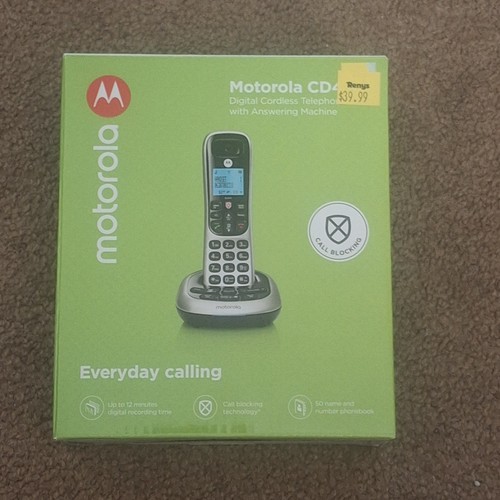 Nuova macchina telefonica - nuova,