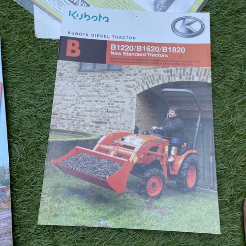 Brochure trattore pagine - trattore,