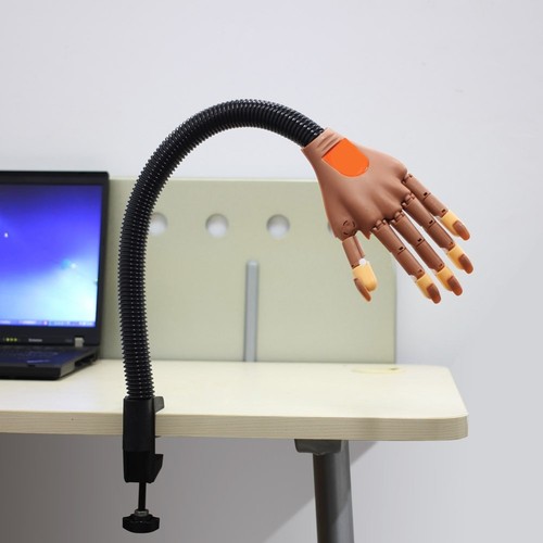 Mano finta per - mano, pratica