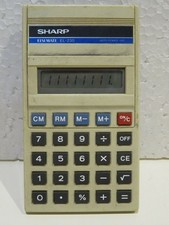 vecchia calcolatrice vintage portatile a batterie SHARP ELSI MATE EL-230 auto di