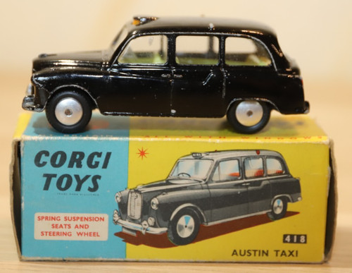 Corgi toys 418 austin - toys,