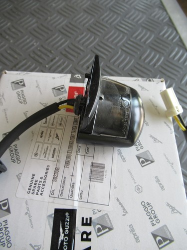 58235r fanalino targa scooter - 58235r,