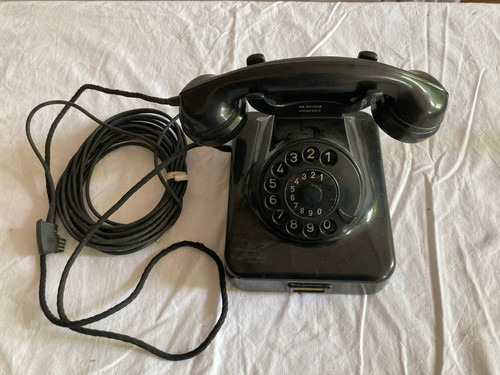 Vecchio telefono bachelite