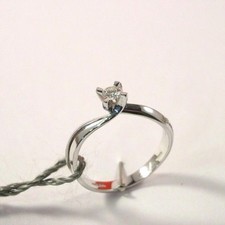 Anello solitario Salvini oro