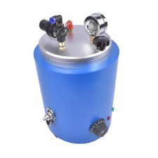 Macchina per iniezione cera