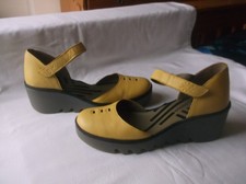 Scarpe da donna FLY London in