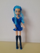 BAMBOLA WINX CLUB TRIX ICY CON STIVALI CM 32 RAINBOW