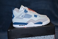 Air Jordan 4 Retro Military