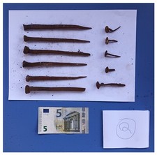 Chiodi ferro battuto vedi