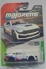 Majorette Racing auto