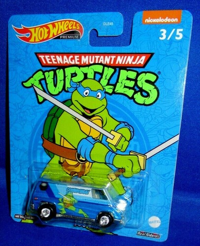 Premium collector hot wheels - collector,