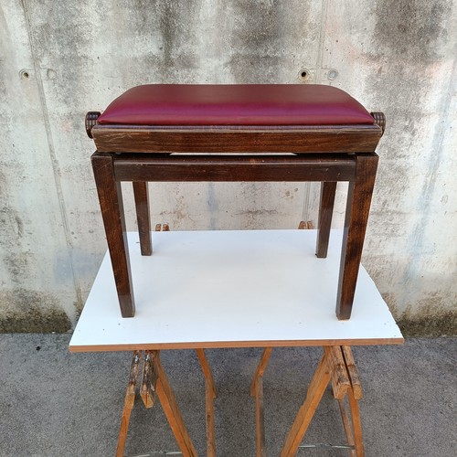 Sgabello pianoforte vintage - da,