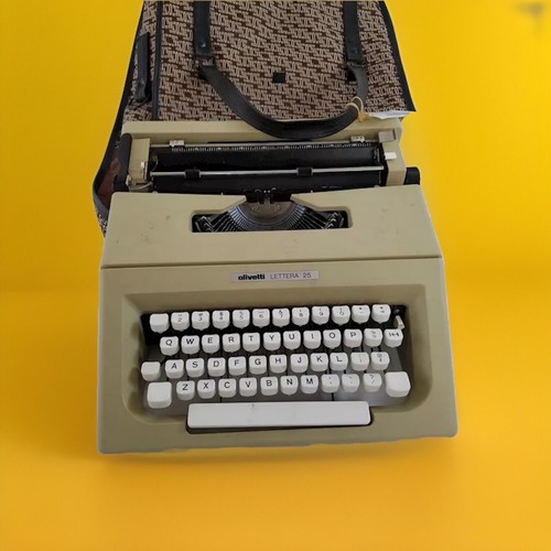 Macchina scrivere olivetti - macchina, da