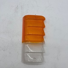 PLASTICA PER FRECCIA ANTERIORE DESTRA ARANZIONE PER OM IVECO 11.828.133 FM-1452