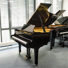 Yamaha Pianoforte C3, Usato
