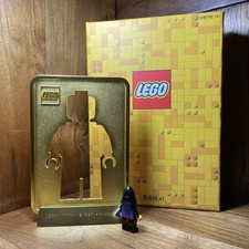 🗿 LEGO - Rara Esclusiva VIP Store Coreana - ENORME - Statua Minifig in Metallo - NUOVO