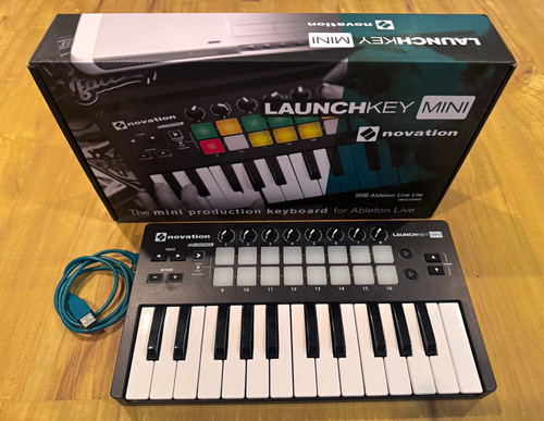Novation launchkey mini mk2 - launchkey,