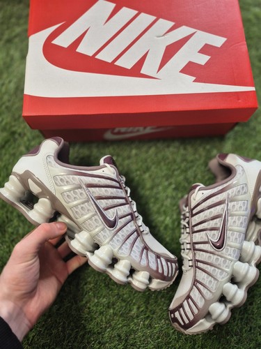 Nike shox 5 burgundy - 7.5,