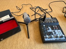 Behringer XENYX 502 Mixer