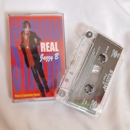 Jazzy stayin real kiss - b,