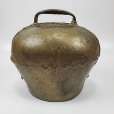 Antico europeo (svizzero, russo?) Campana campana bovini buoi mucca in ottone 4,5"x5"