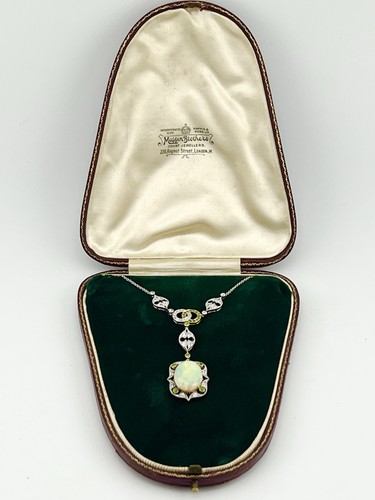 Collana antica platino - , opale