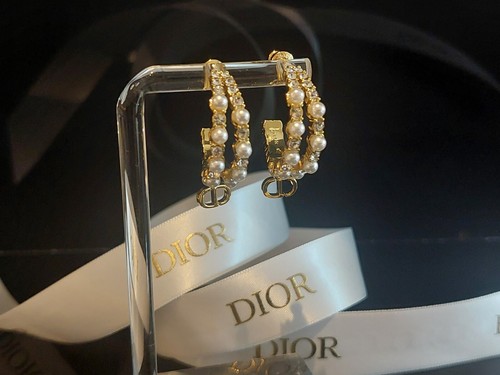 Dior hoop pearl earrings - cd,