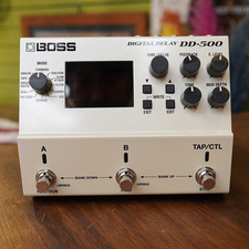 BOSS DD-500 Pedale effetti per