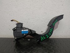 PEDALE ACCELERATORE
