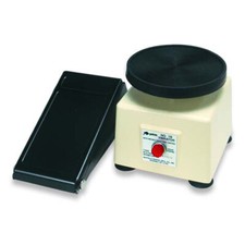 Buffalo Dental #1B piccolo vibratore con comando a pedale velocità variabile #84360