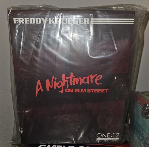 Mezco one collective - collective, freddy