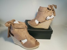 Sandales talons hauts - 👠,