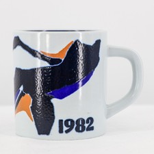 Tazza annuale vintage 1982