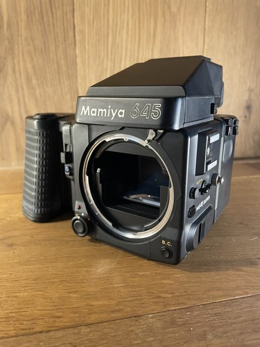 Quasi perfetto leggere mamiya - perfetto:,