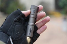 Mankerlight Mini Torcia EDC