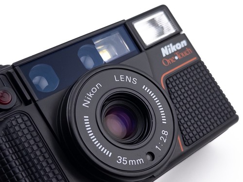 Nikon l35 af2 one - touch, mm