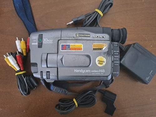 Sony handycam ccd trv61 video8 - sony,