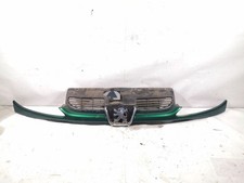 Griglia superiore anteriore