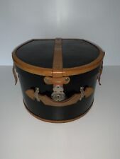 Cappelliera vintage con finimenti in pelle