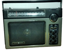 ENORME RADIO DI PRODUZIONE AMERICANA GENERAL ELECTRIC ANNI 70