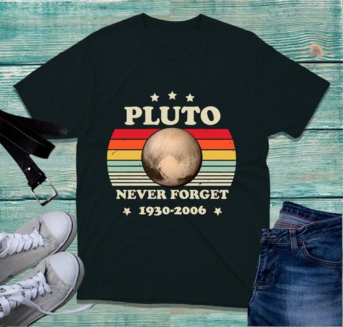 Shirt pluto never - t-shirt,
